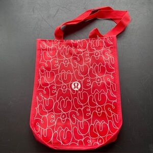 Lululemon Small Reusable Shopping Tote Lunch Bag Red Limited Edition *NEW!*⚡